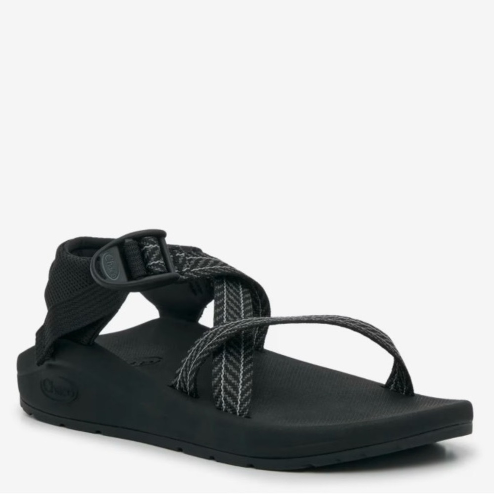 Chaco Z/Cloud classic  Black Strappy adjustable Sandal sz 6 new
